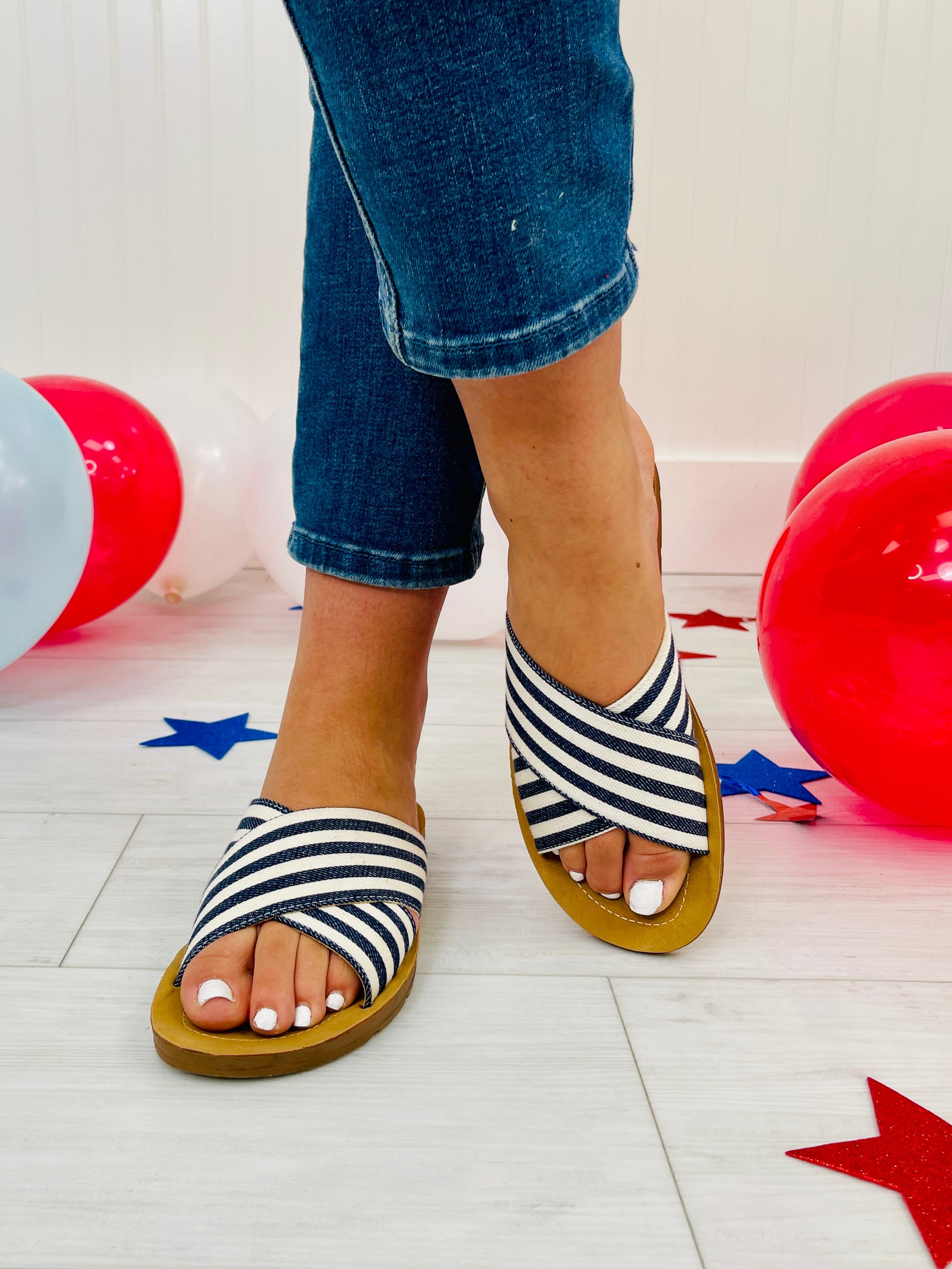 Dockside Dash Sandals In Navy Stripe