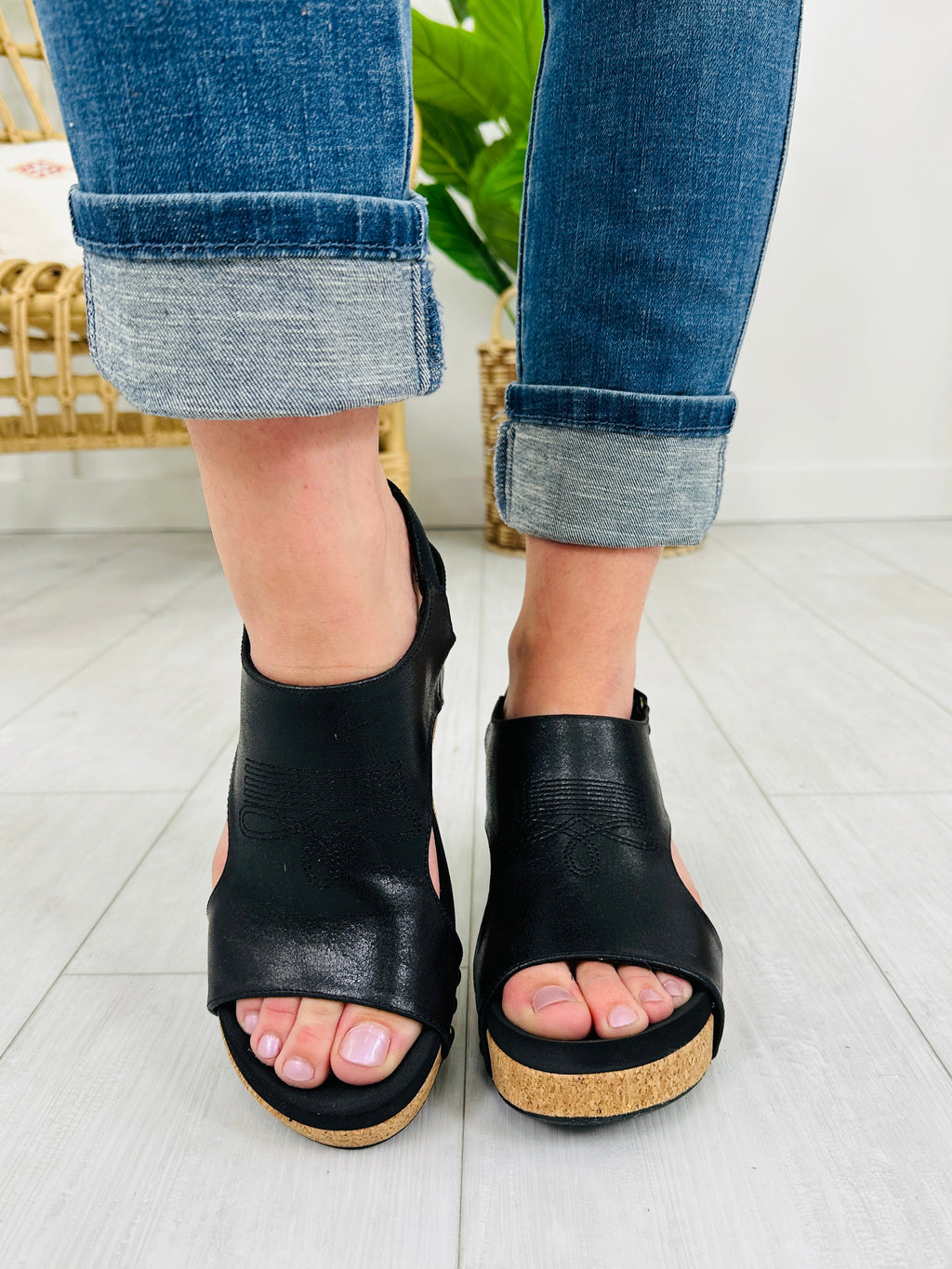 Naturally Elevated Wedges In Black Stitch