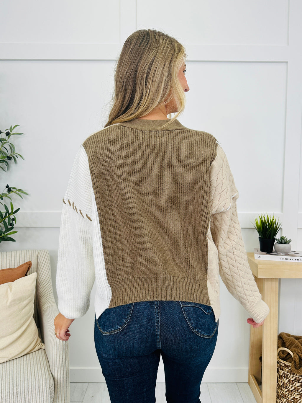 Side By Side Cardigan in Oatmeal/Mocha