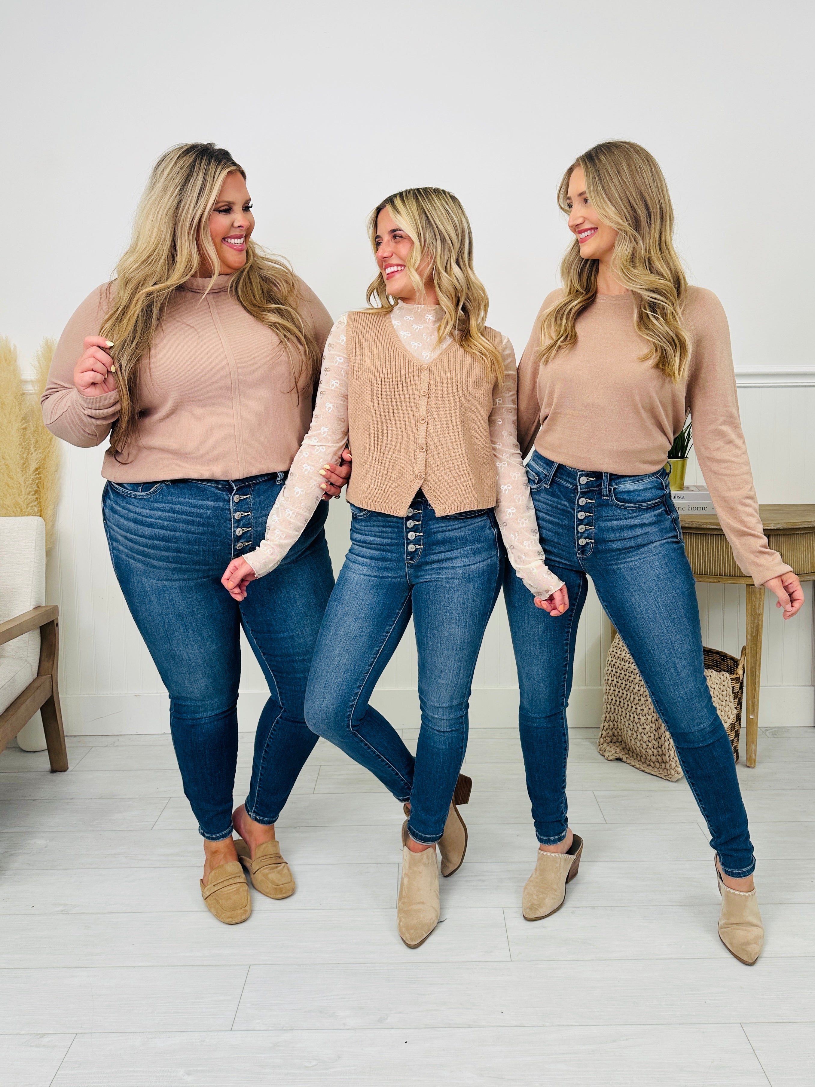 Judy Blue We Stay Fly Button Fly Skinny Jeans