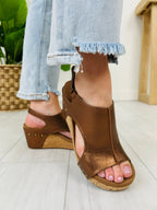 Gleaming Heights Wedges
