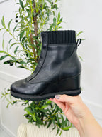 Uptown Lift Boots in Black
