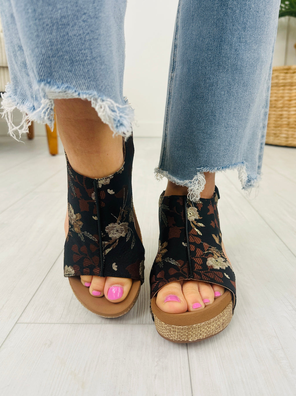 Naturally Elevated Wedges In Black Tan Floral