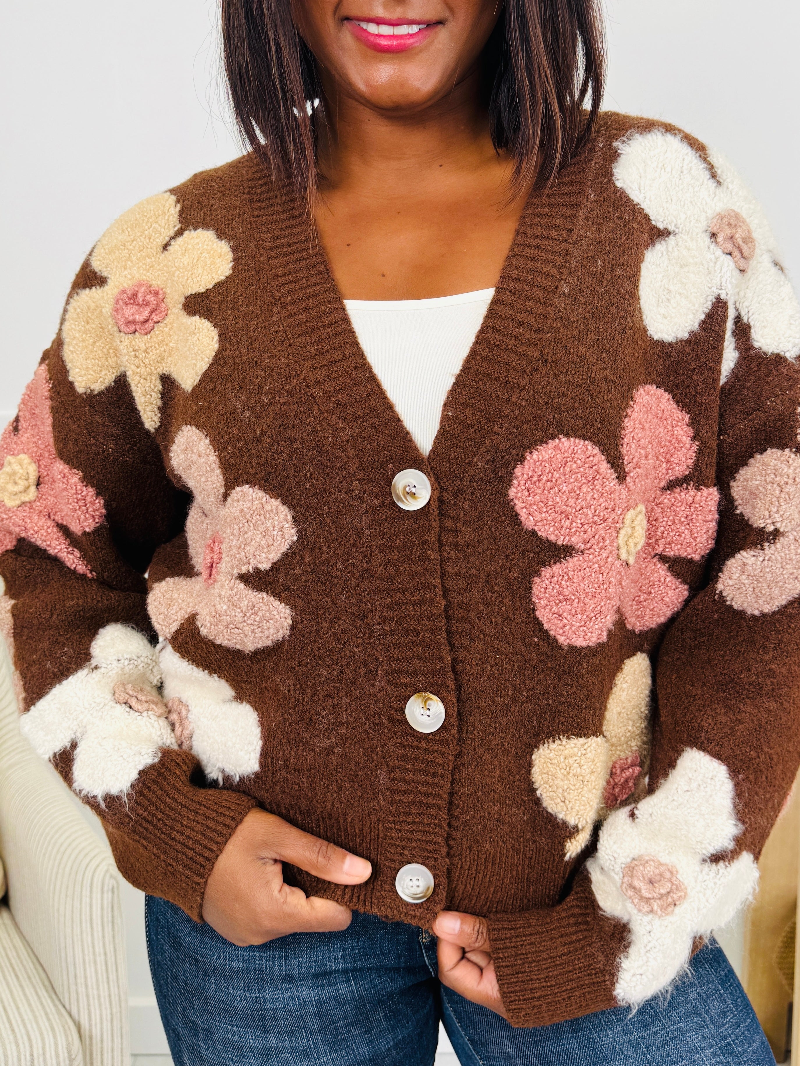 Season's Stitch Cardigan in Brown