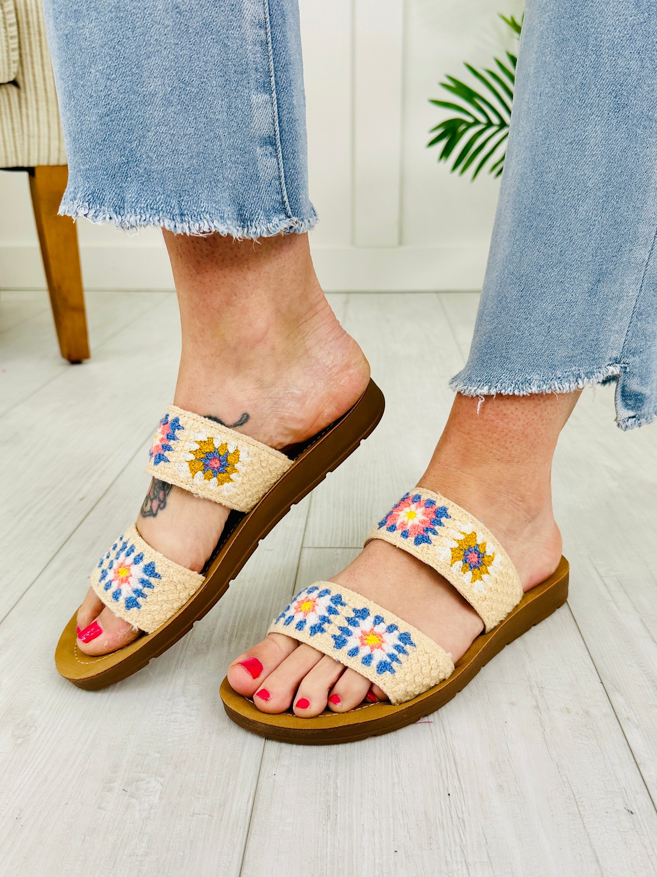 Crochet Charm Sandals in Pastel Pink