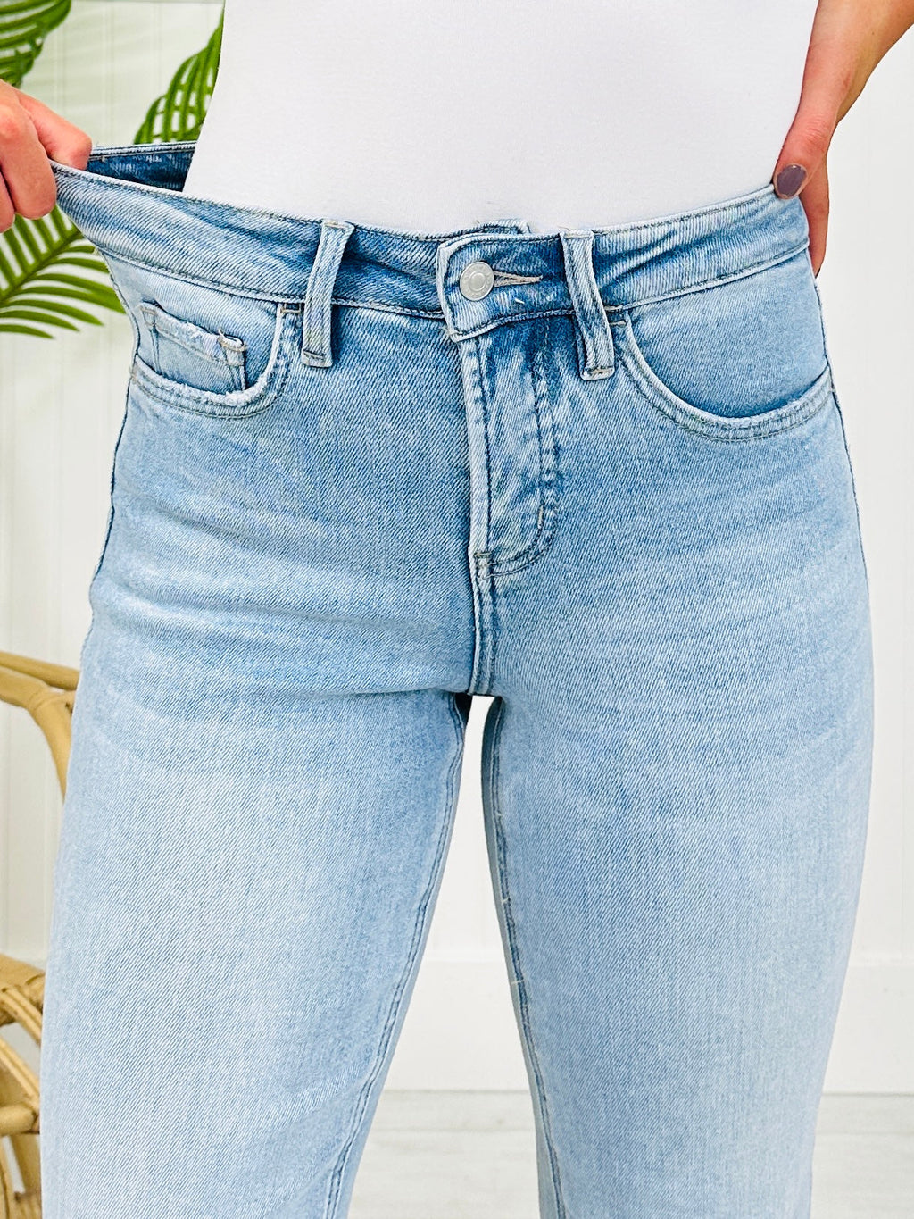 Feeling Brand New Slim Wide Leg Tummy Control Jeans