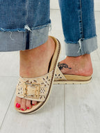 Blossom Buckle Sandals in Natural