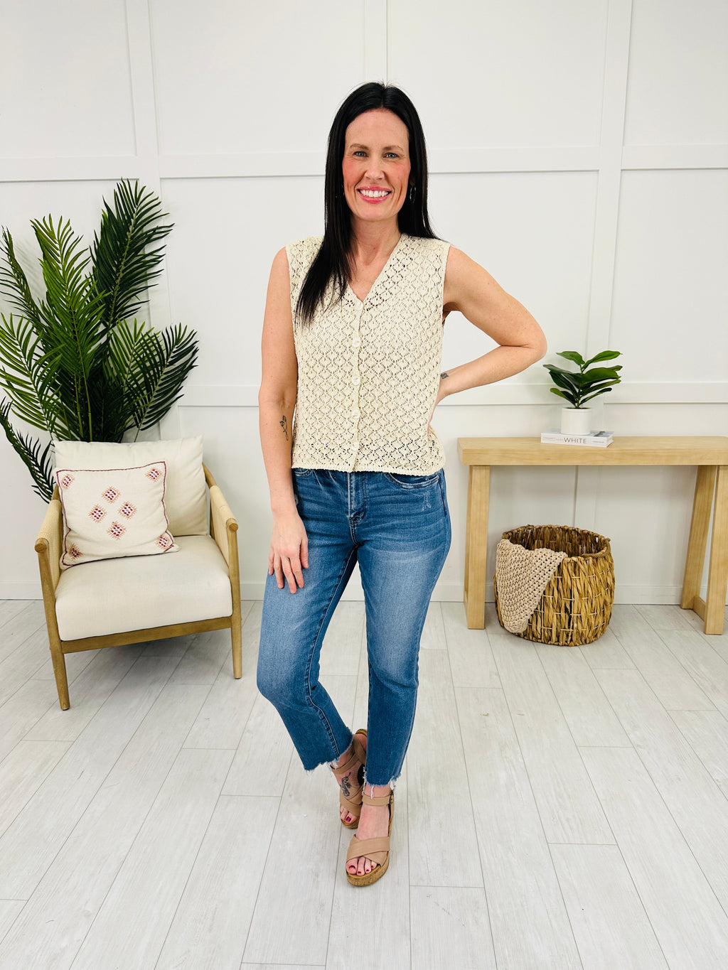 Woven Serenity Tank Top In Shell