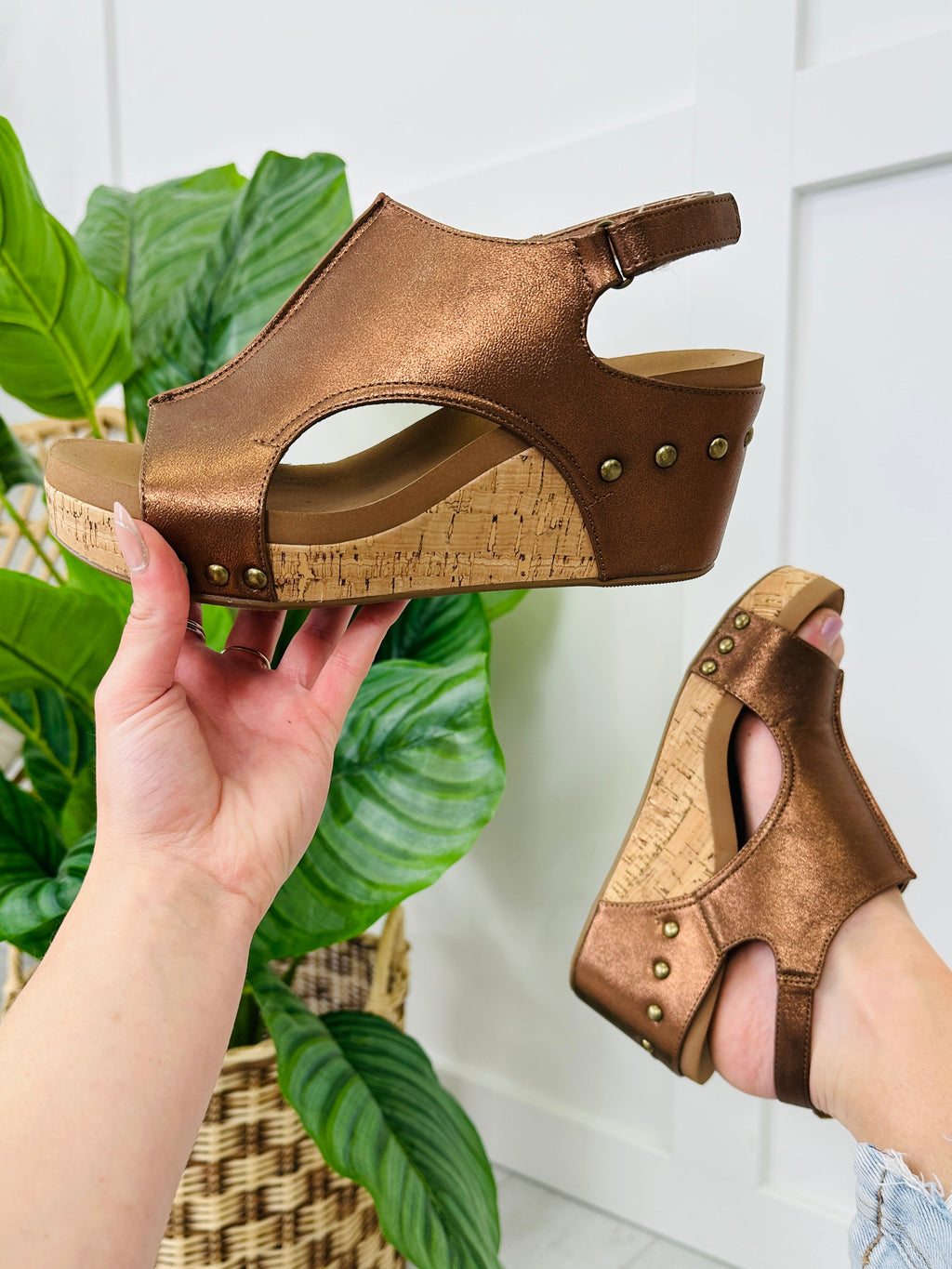 Gleaming Heights Wedges