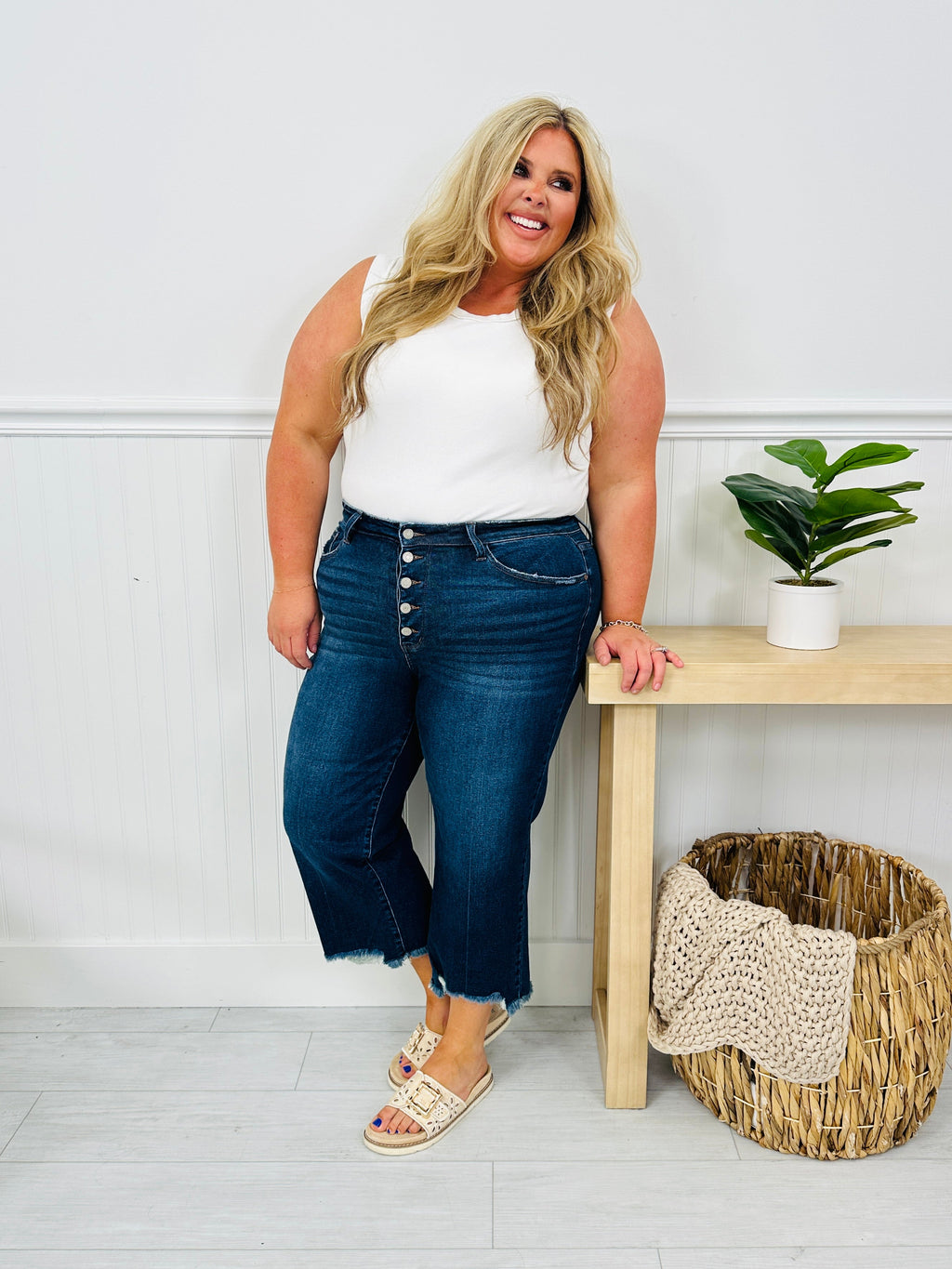 Judy Blue On The Fly Cropped Wide Leg Jeans