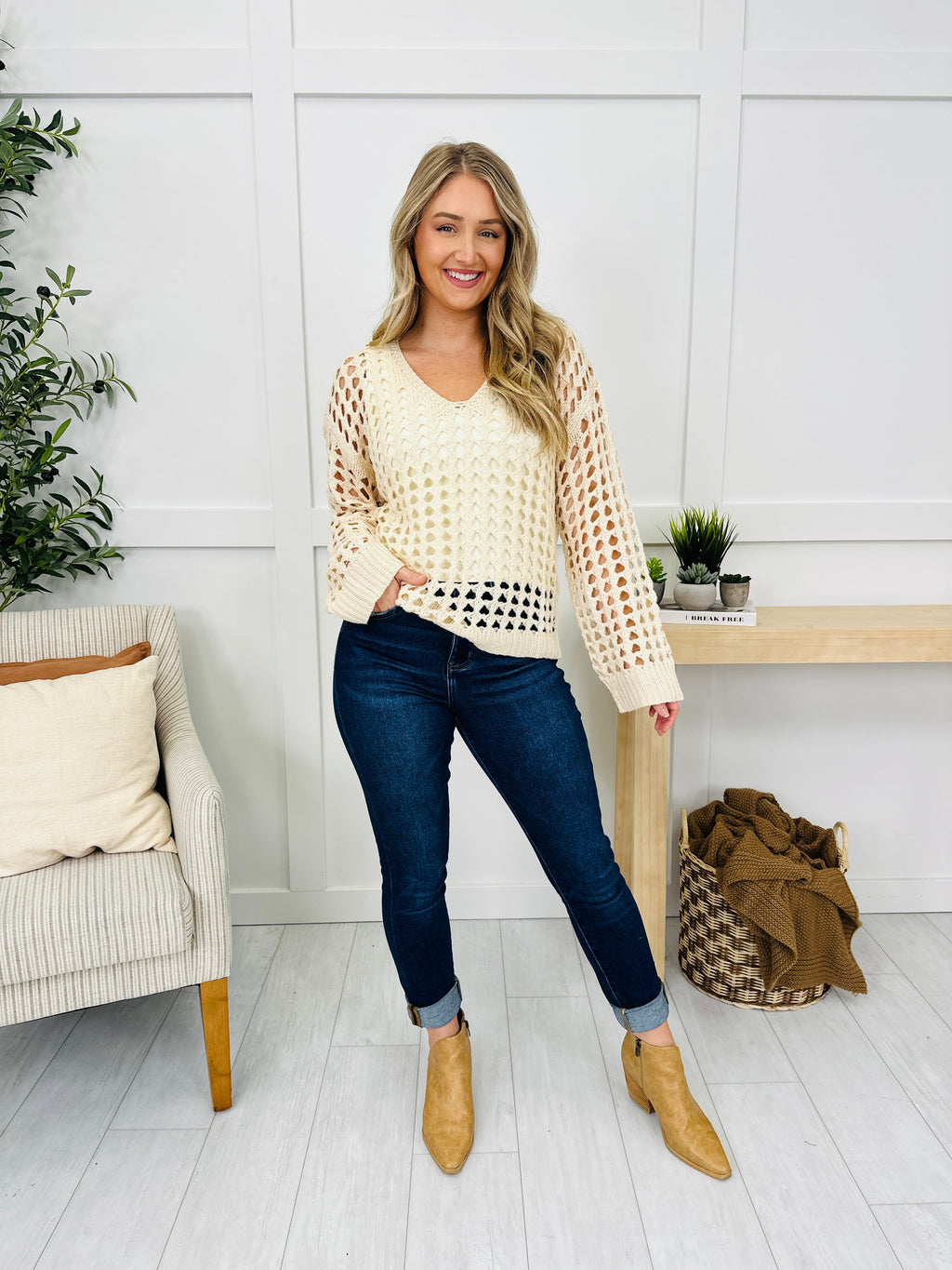 Cutout Crush Sweater in Oatmeal