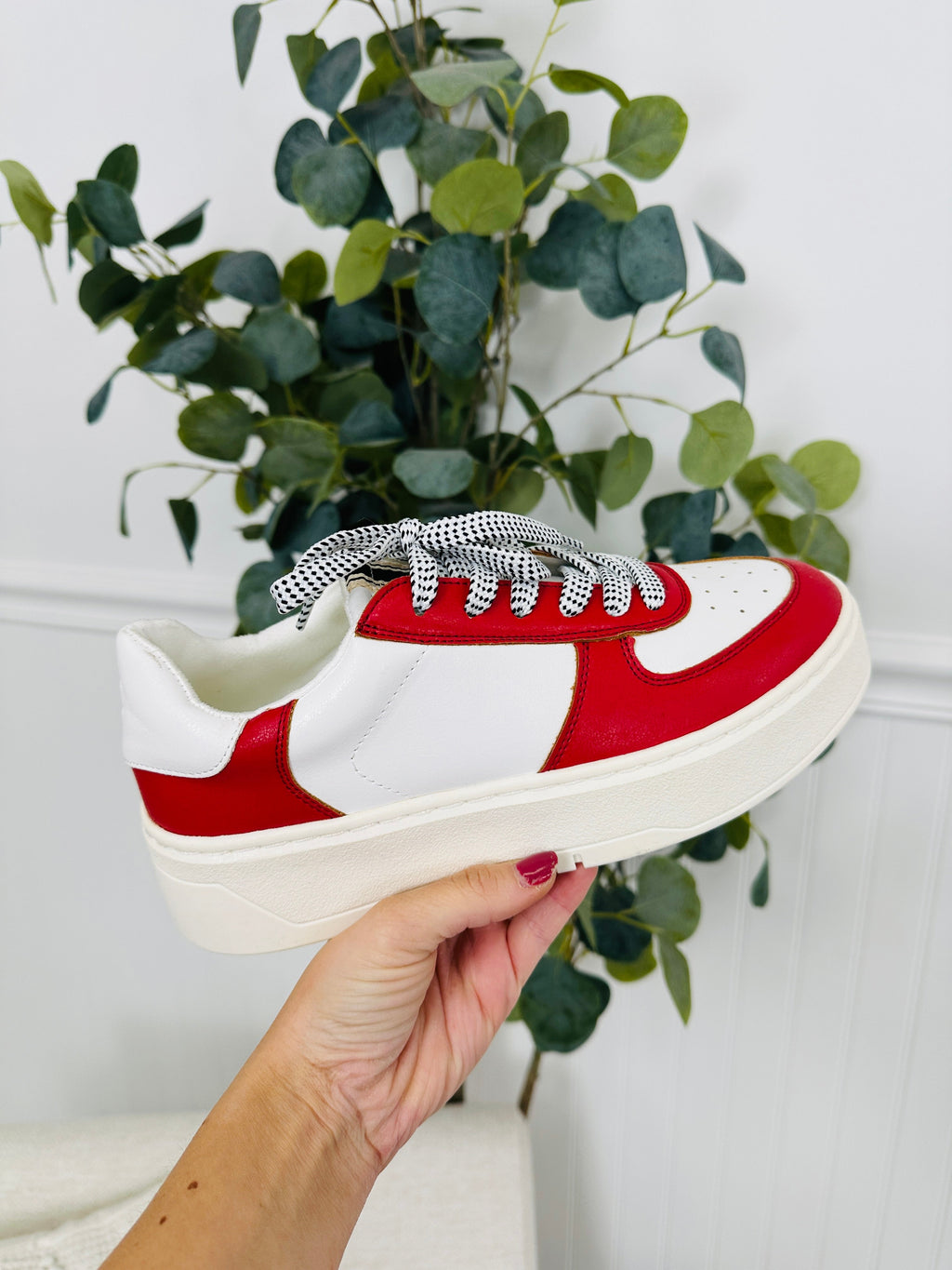 Level Up Sneaker in Red