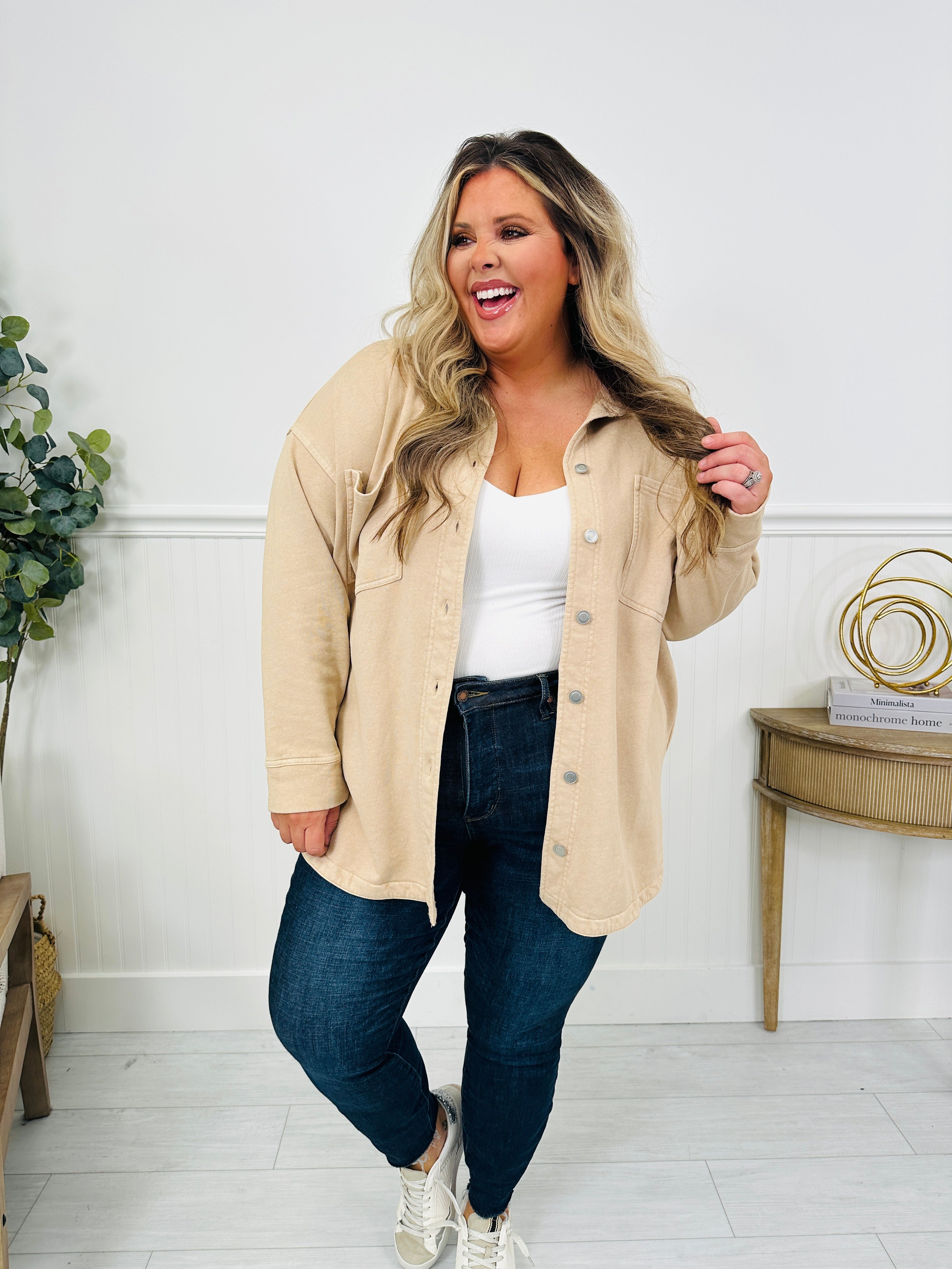 Go Everywhere Jacket in Mocha