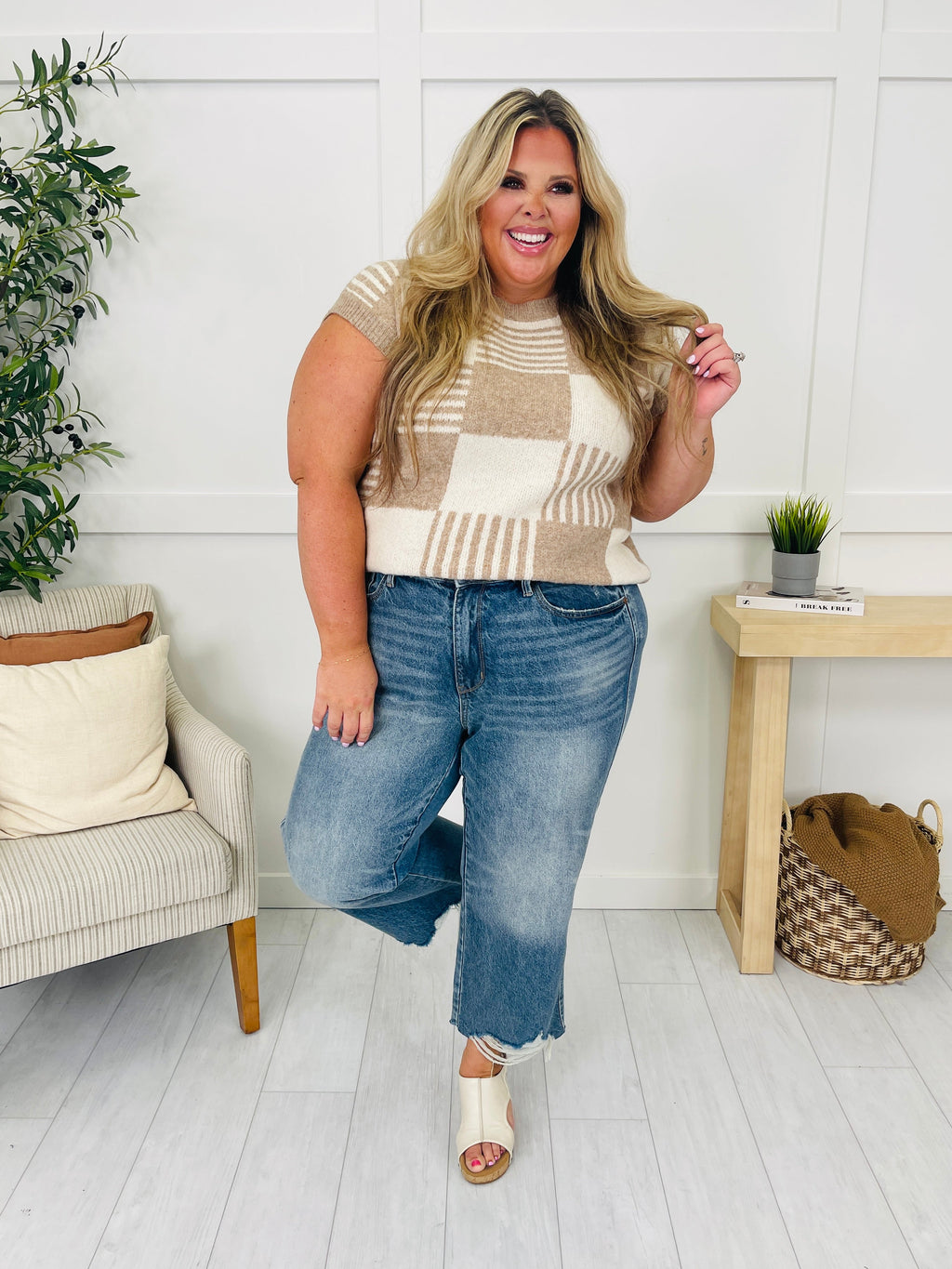 Judy Blue Mystical Magical Rigid Magic Cropped Wide Leg Jeans