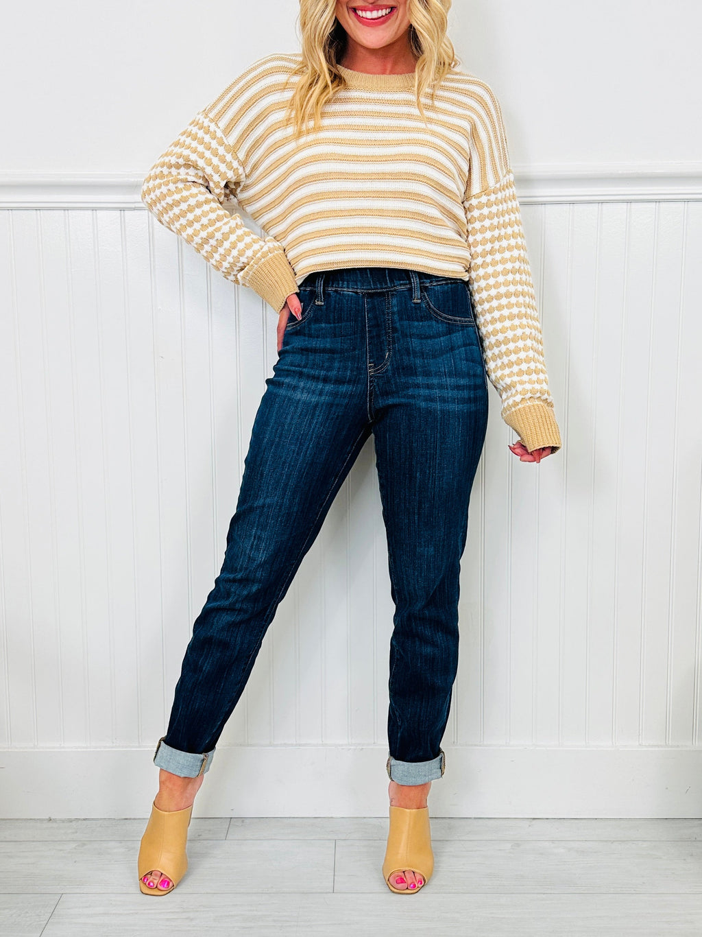 Judy Blue REG/CURVY Pulling Me Back Double Cuff Slim Fit Jeans