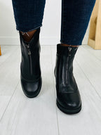 Uptown Lift Boots in Black