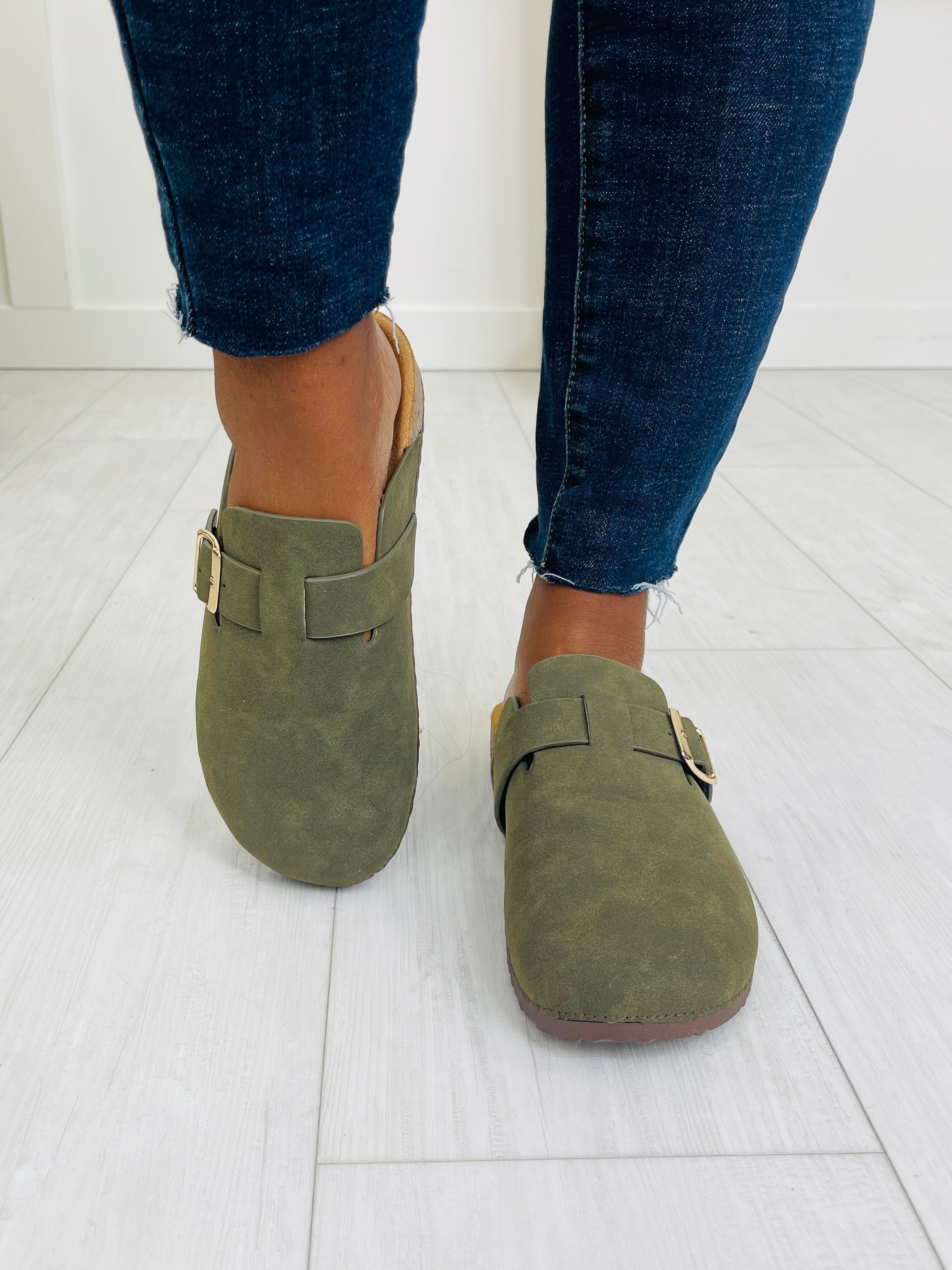 Echo In The Sole Clogs in Olive