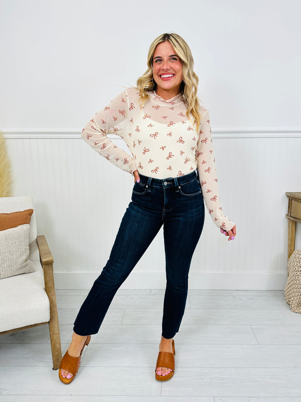 Feeling Fall Cropped Straight Tummy Control Jeans