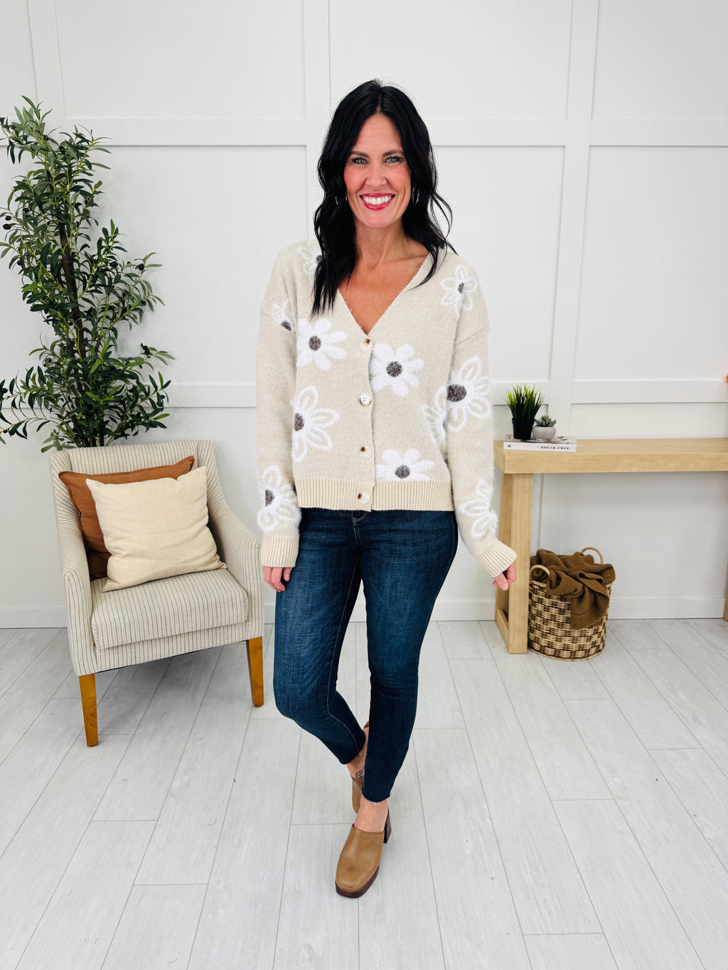 Dancing With Daisies Cardigan