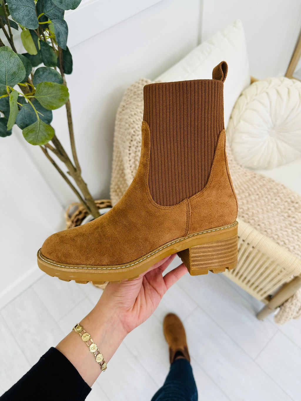 Finding My Direction Booties In Tobacco