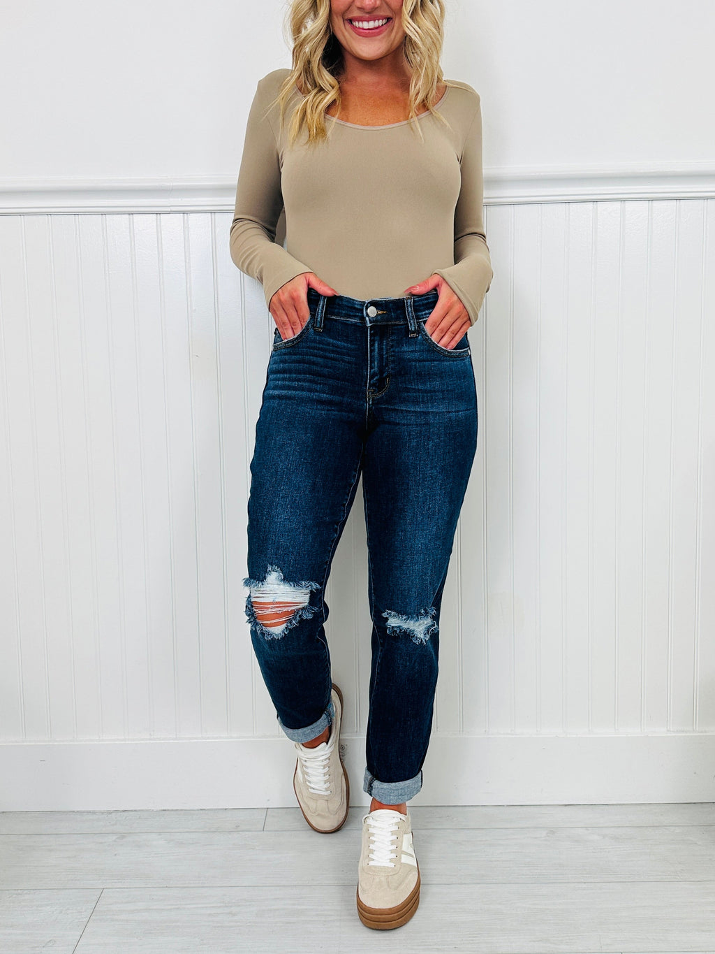 Judy Blue Walk This Way Slim Straight Leg Jeans