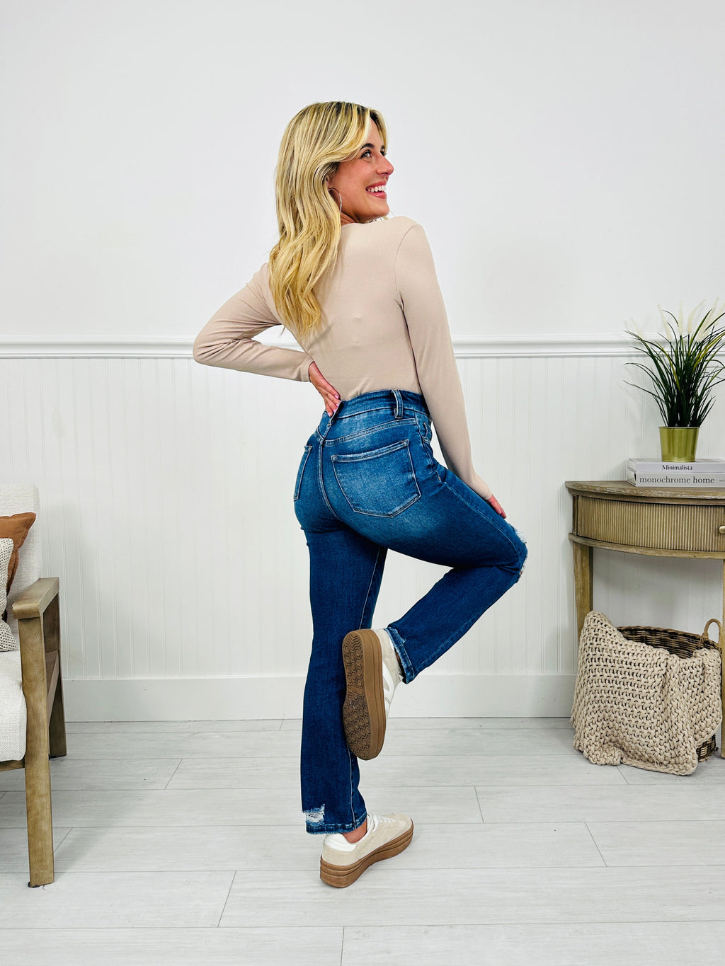 Bridge The Gap Cropped Straight Tummy Control Jeans