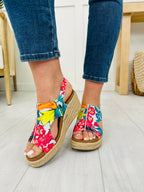 Hibiscus Heights Wedges In White Floral Multi