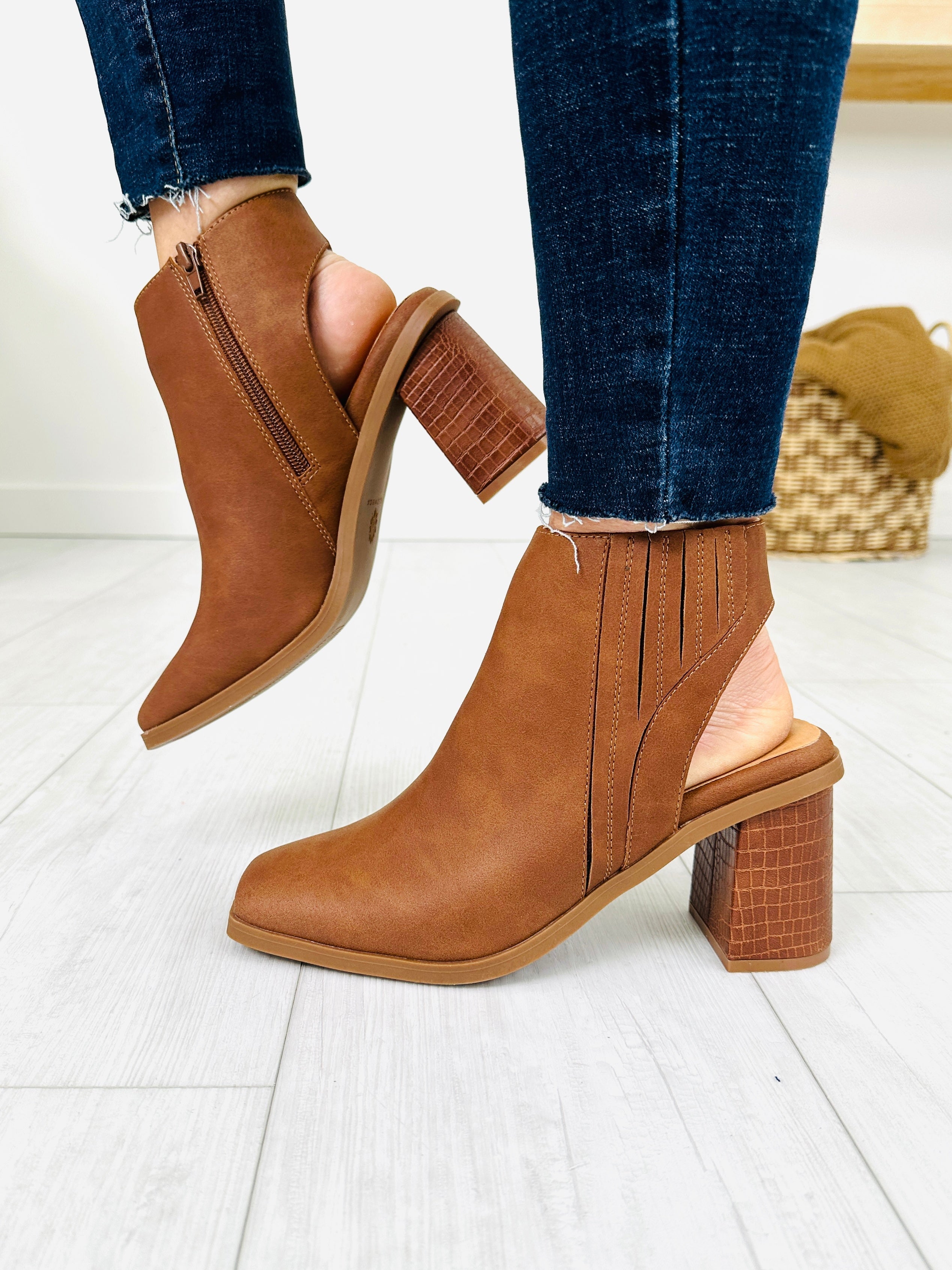Frame Out Booties in Tan