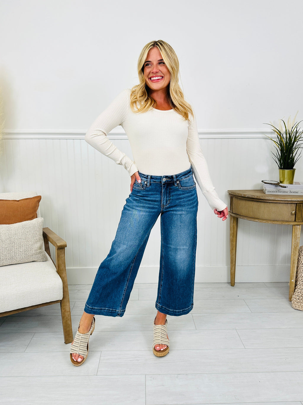 Judy Blue Places To Be Wide Leg Cropped Jeans