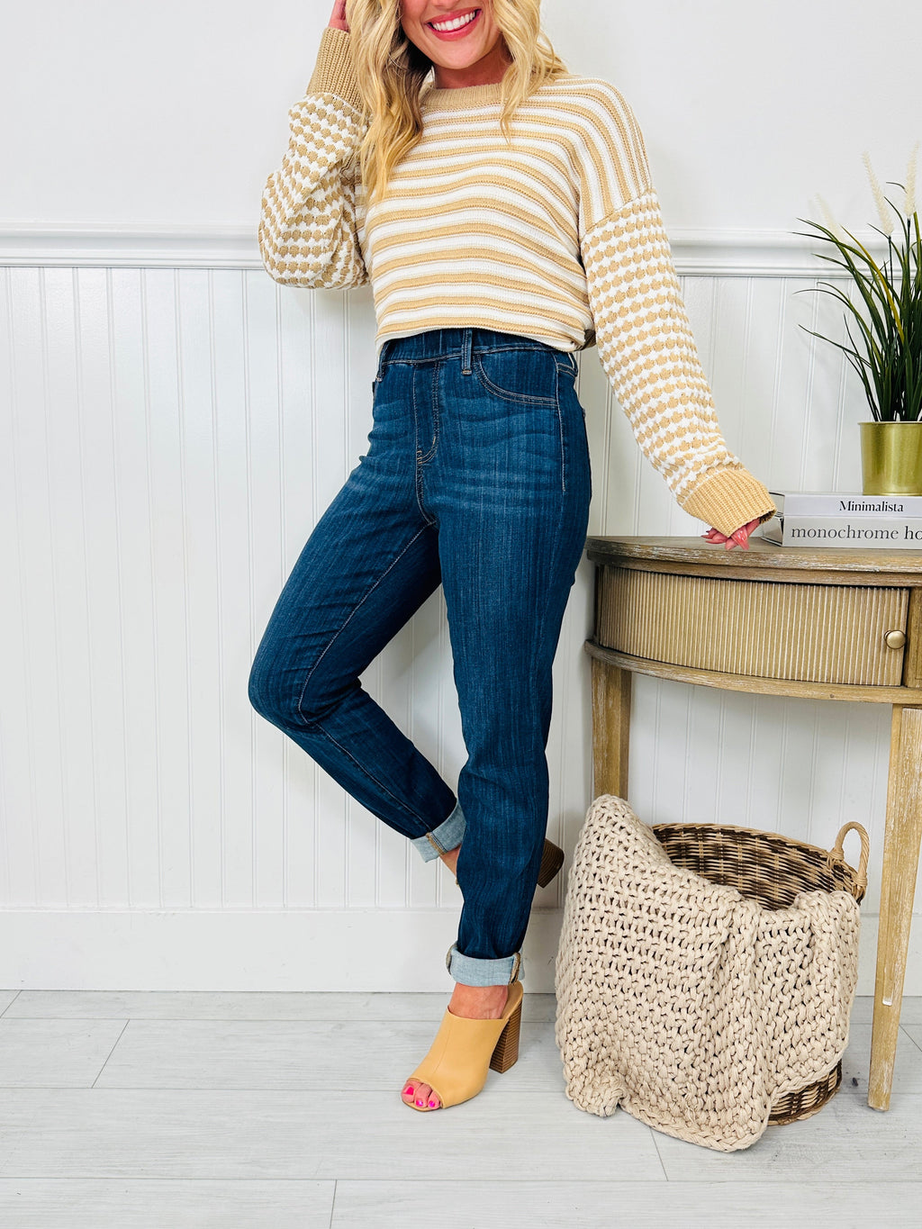 Judy Blue REG/CURVY Pulling Me Back Double Cuff Slim Fit Jeans