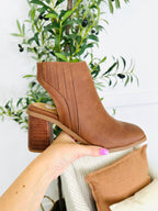 Frame Out Booties in Tan