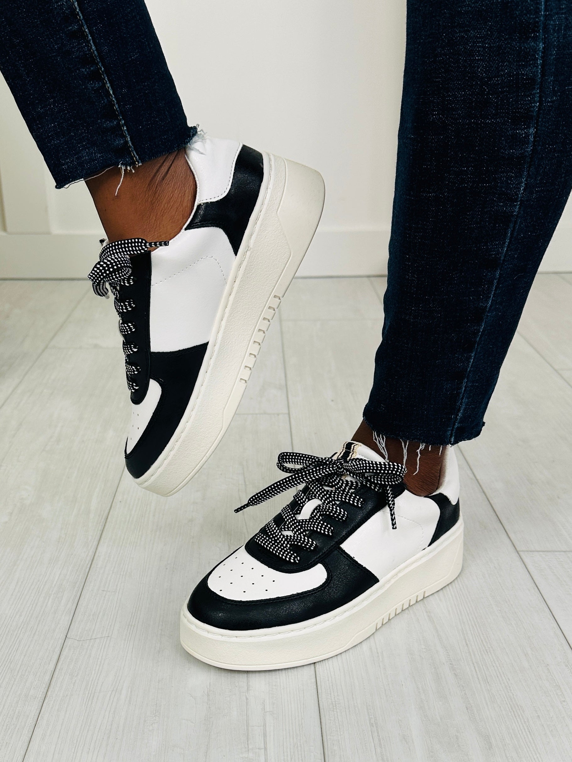 Level Up Sneaker in Black