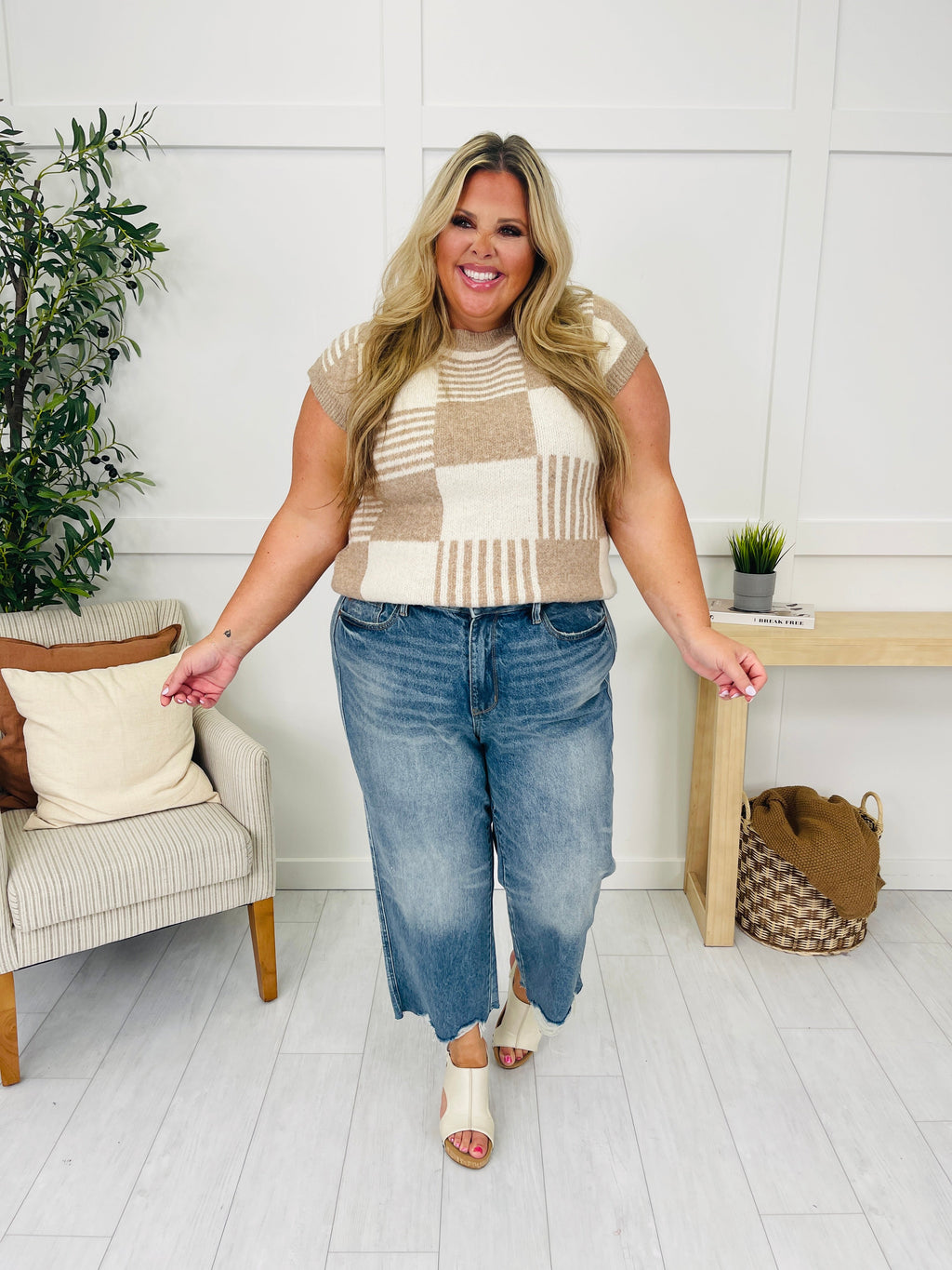 Judy Blue Mystical Magical Rigid Magic Cropped Wide Leg Jeans