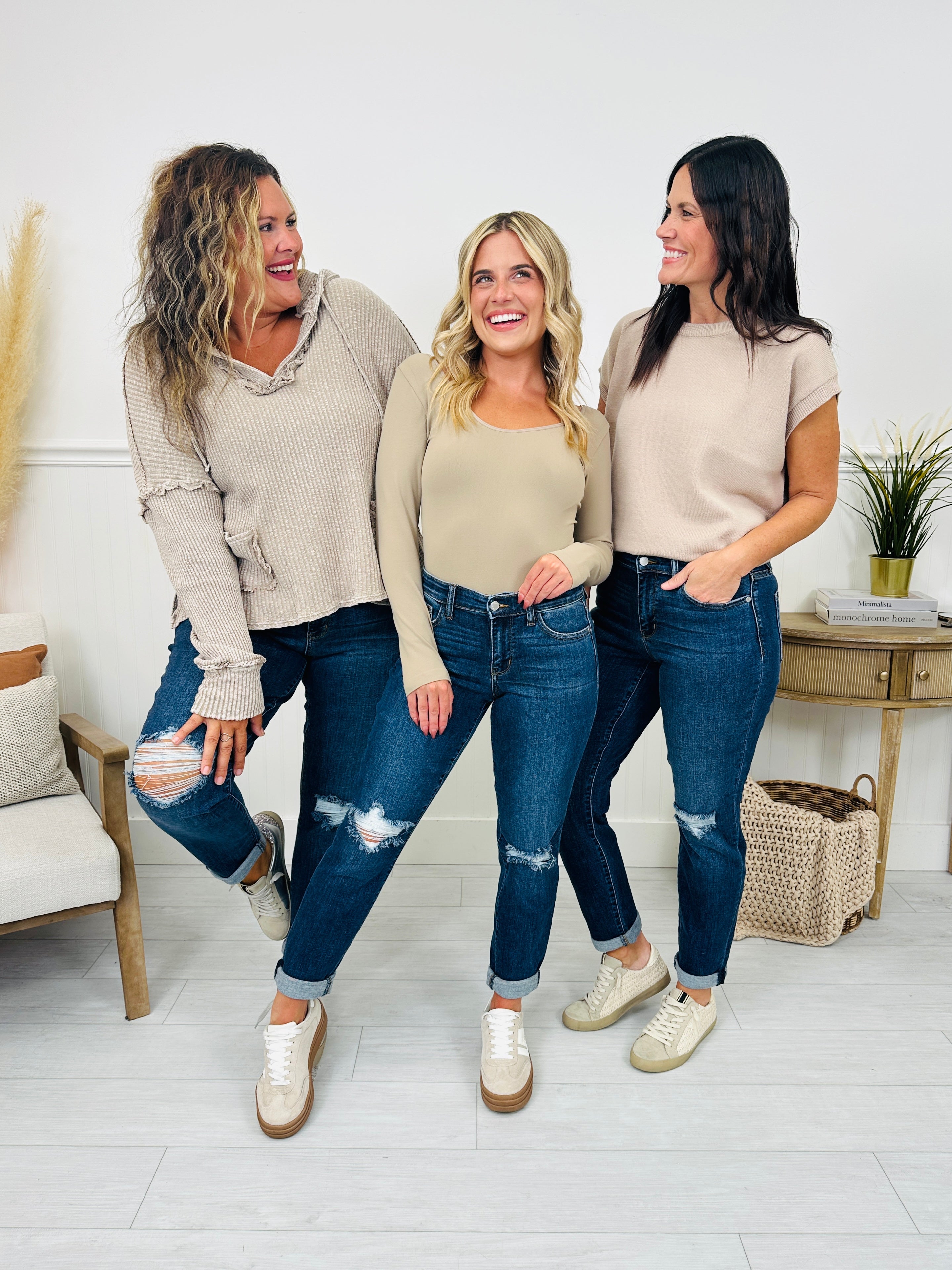 Judy Blue Walk This Way Slim Straight Leg Jeans