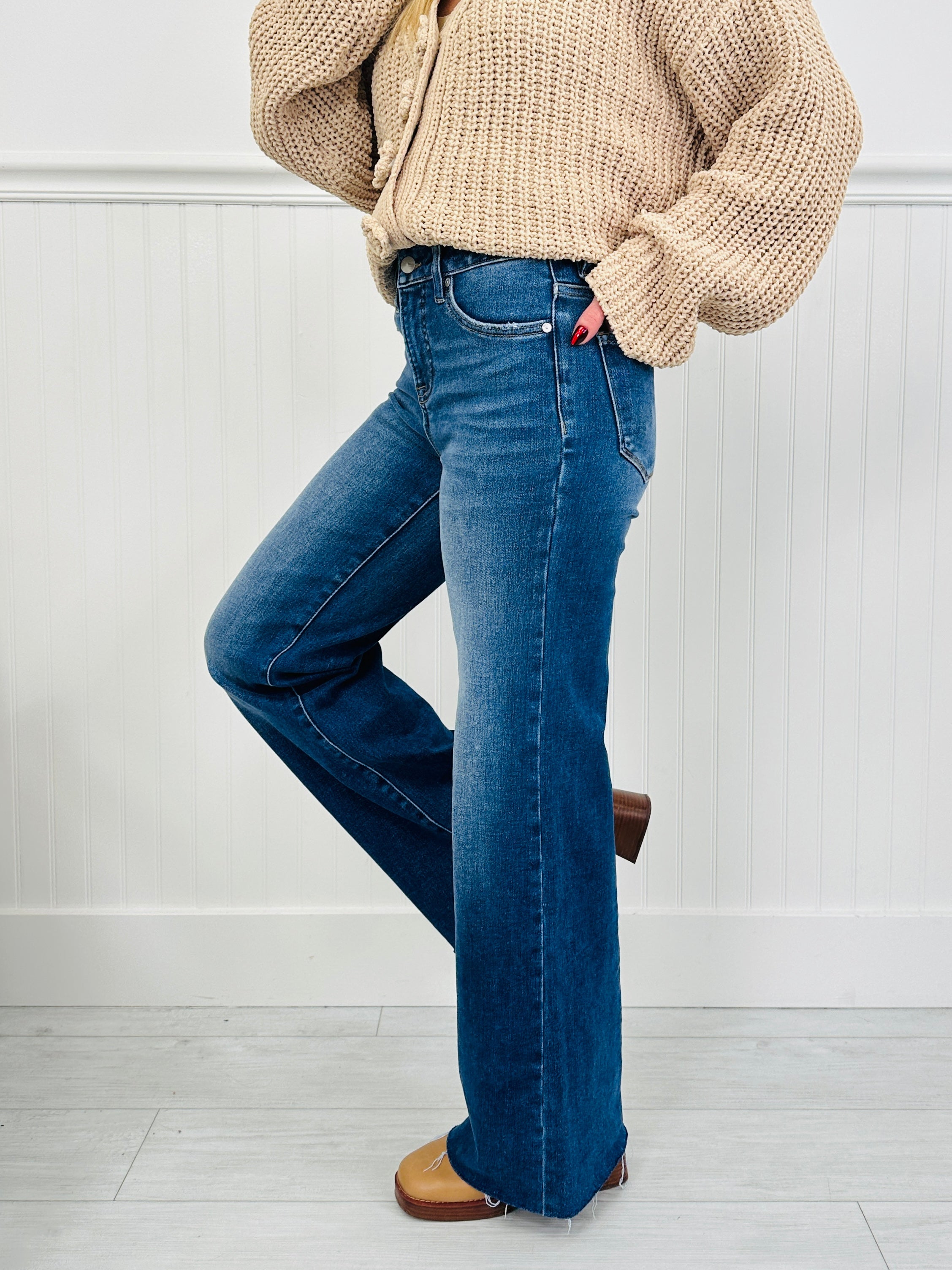 Everyday Comfort Tummy Control Jeans