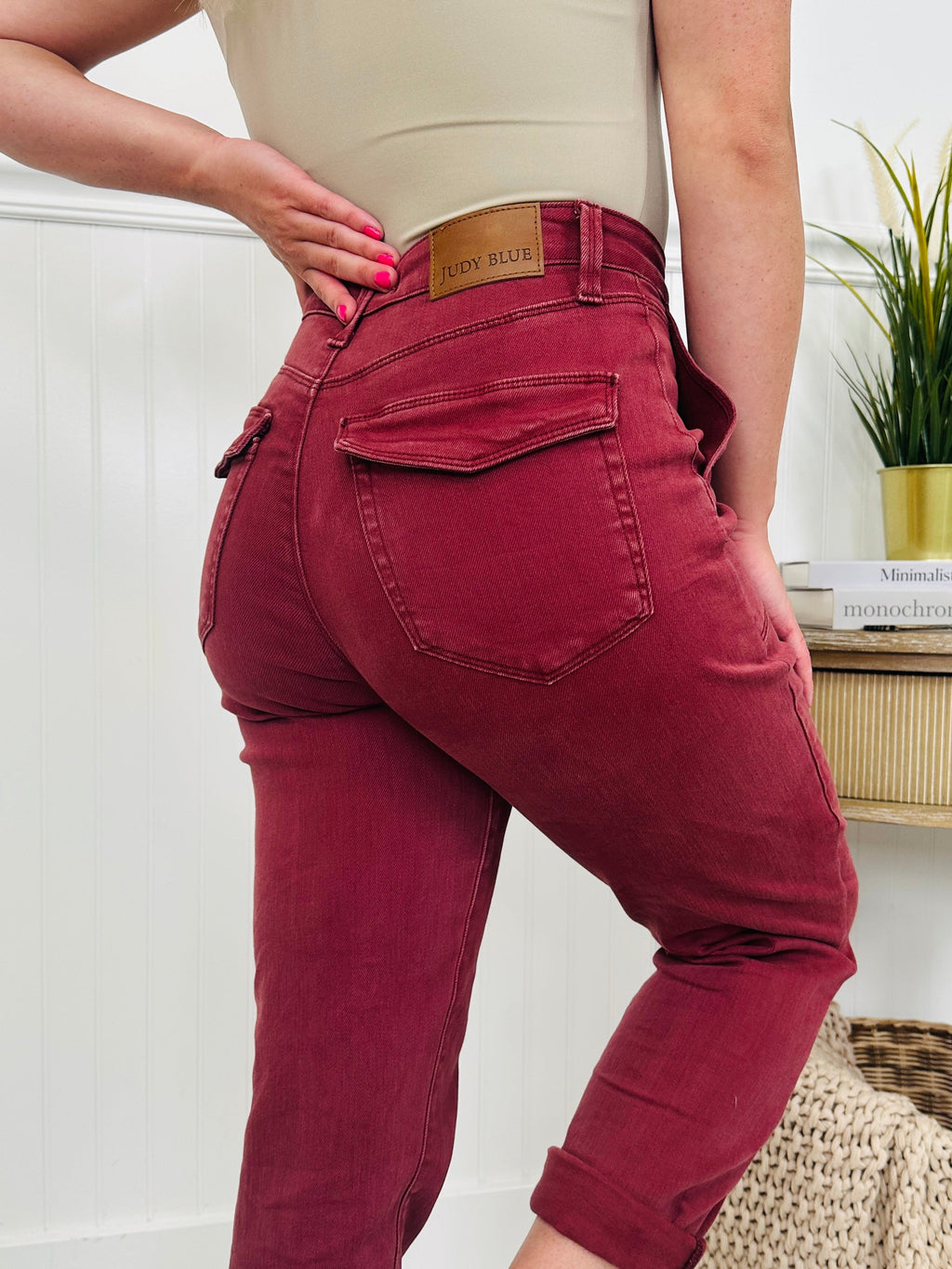 Judy Blue Wine Down Weekender Jeans