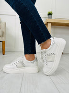 Quiet Force Sneakers in White