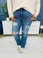 Judy Blue REG/CURVY Get Something Straight Mid Rise Jeans
