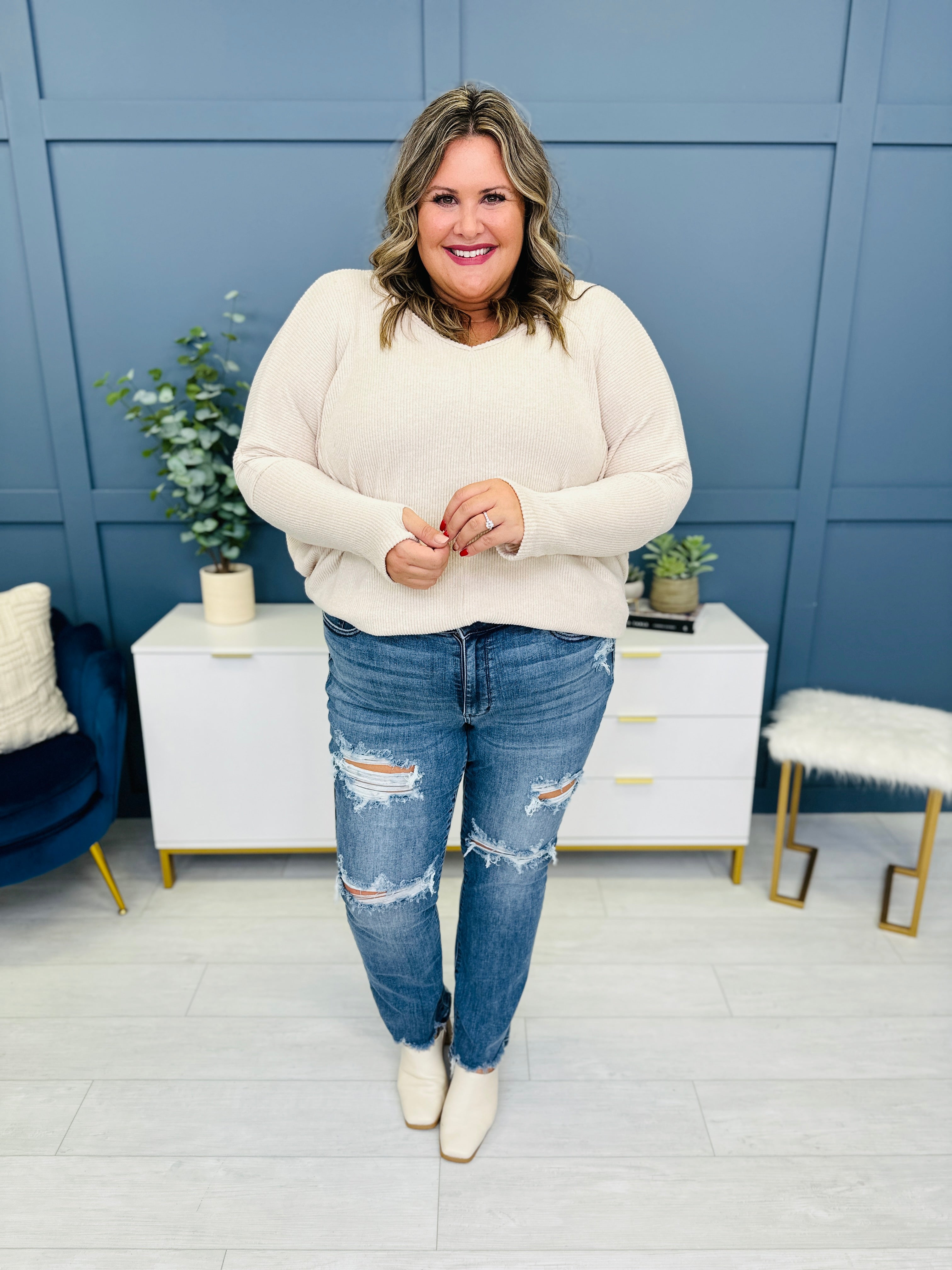 Judy Blue REG/CURVY Get Something Straight Mid Rise Jeans