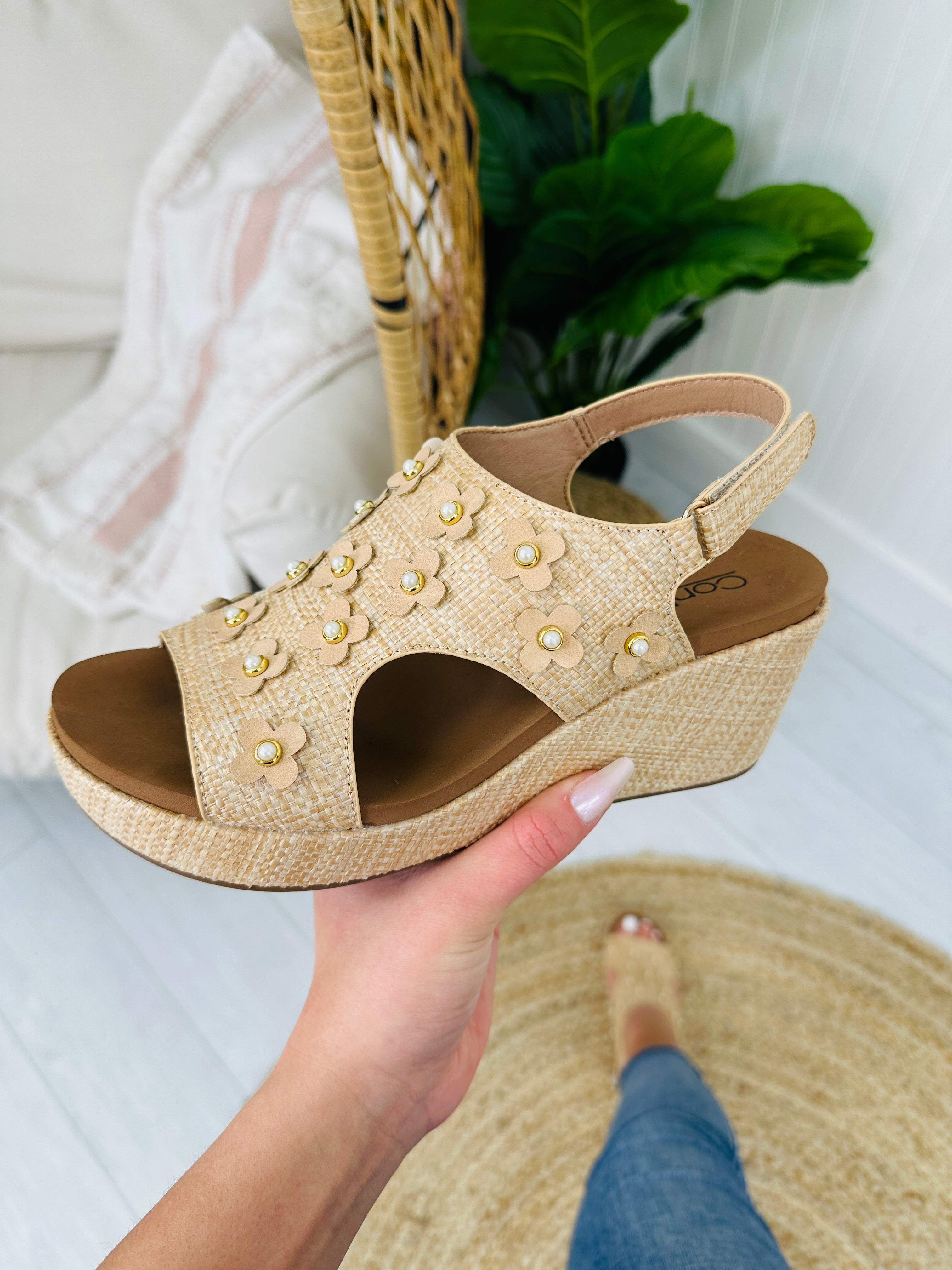 Twist Of Elegance Wedges In Raffia Flower