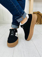 Breathe The Beat Sneakers in Black/White