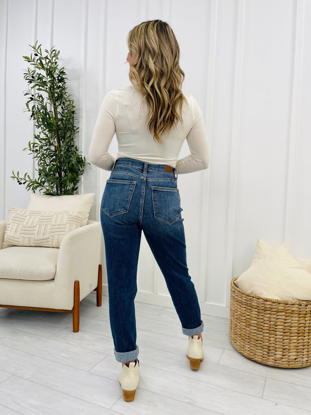 Judy Blue Convince Your Boyfriend Jeans