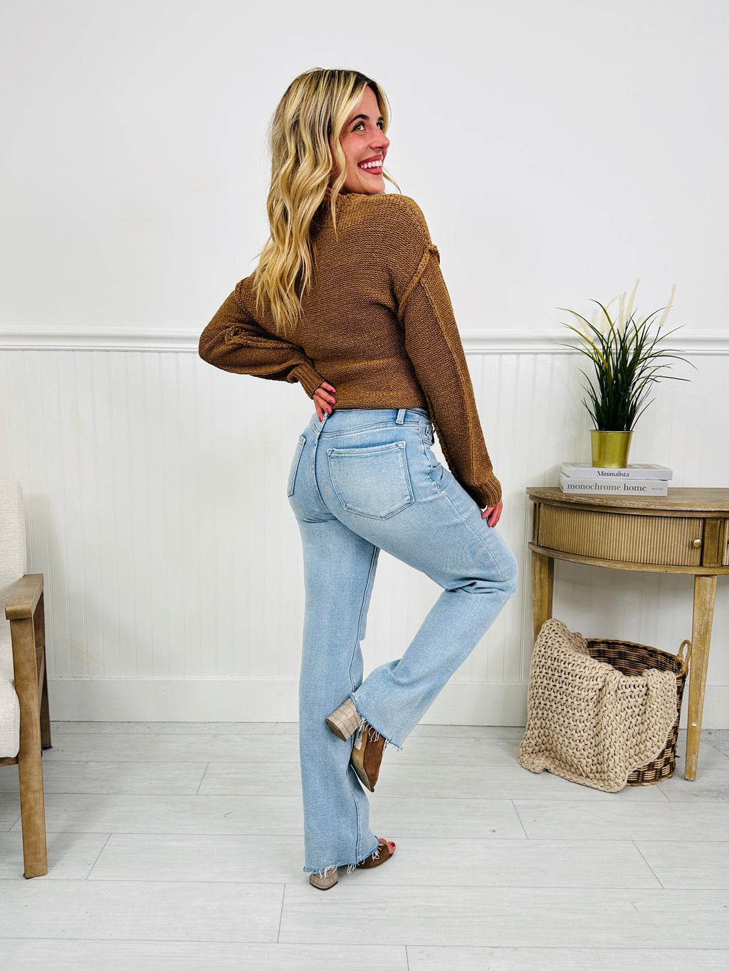 Feeling Brand New Slim Wide Leg Tummy Control Jeans