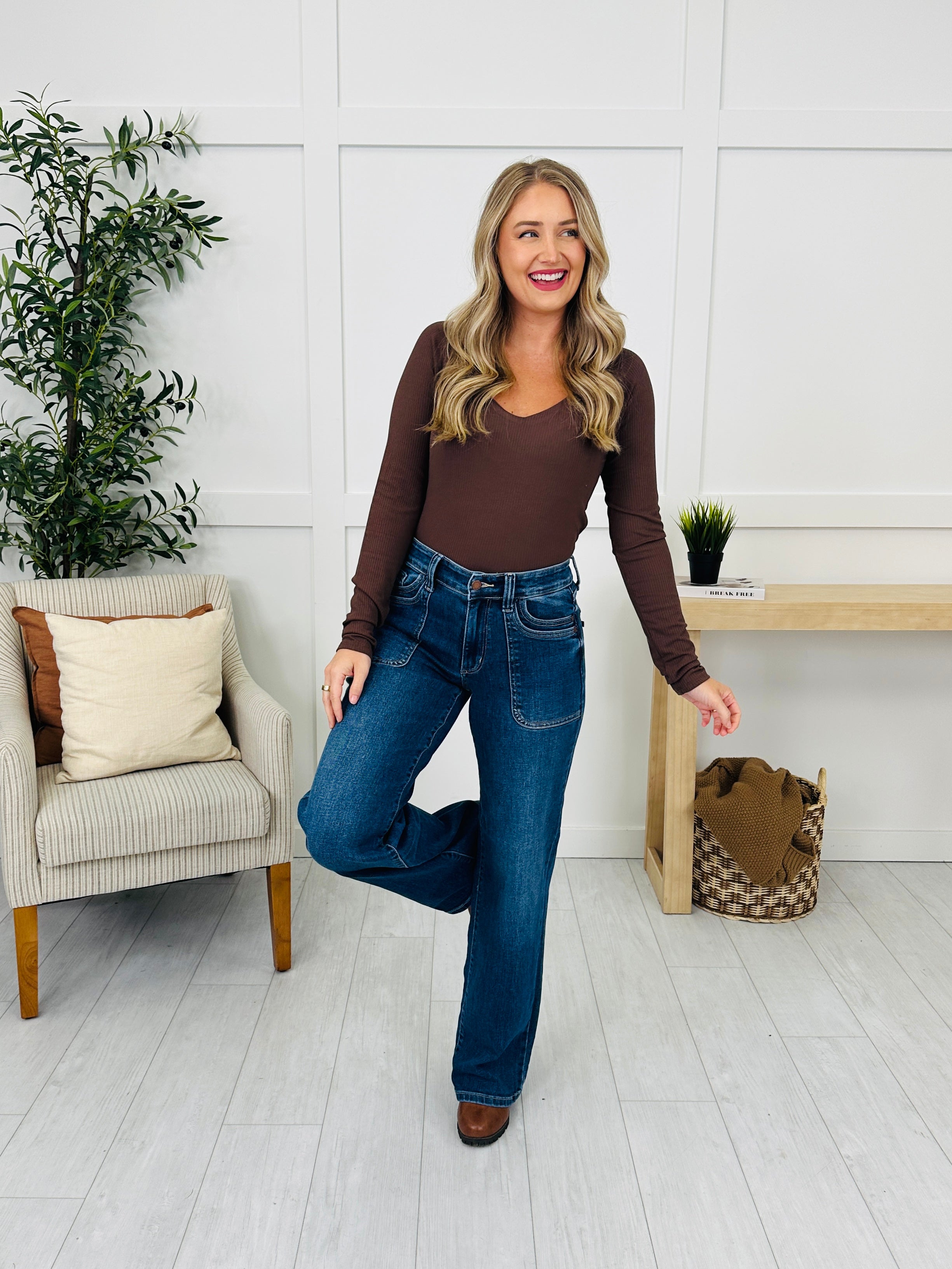 Judy Blue Straight Talk 90s Straight Leg Jeans