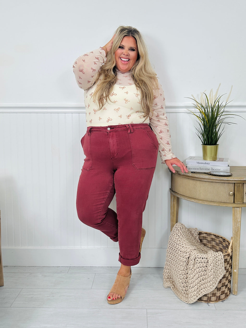 Judy Blue Wine Down Weekender Jeans