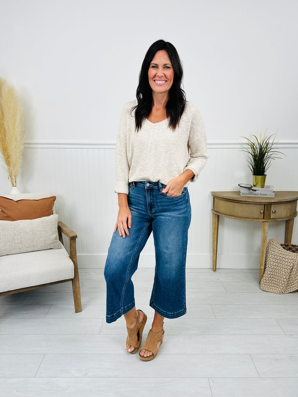 Judy Blue Places To Be Wide Leg Cropped Jeans