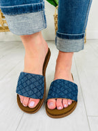 Coastal Quilts Sandals in Navy