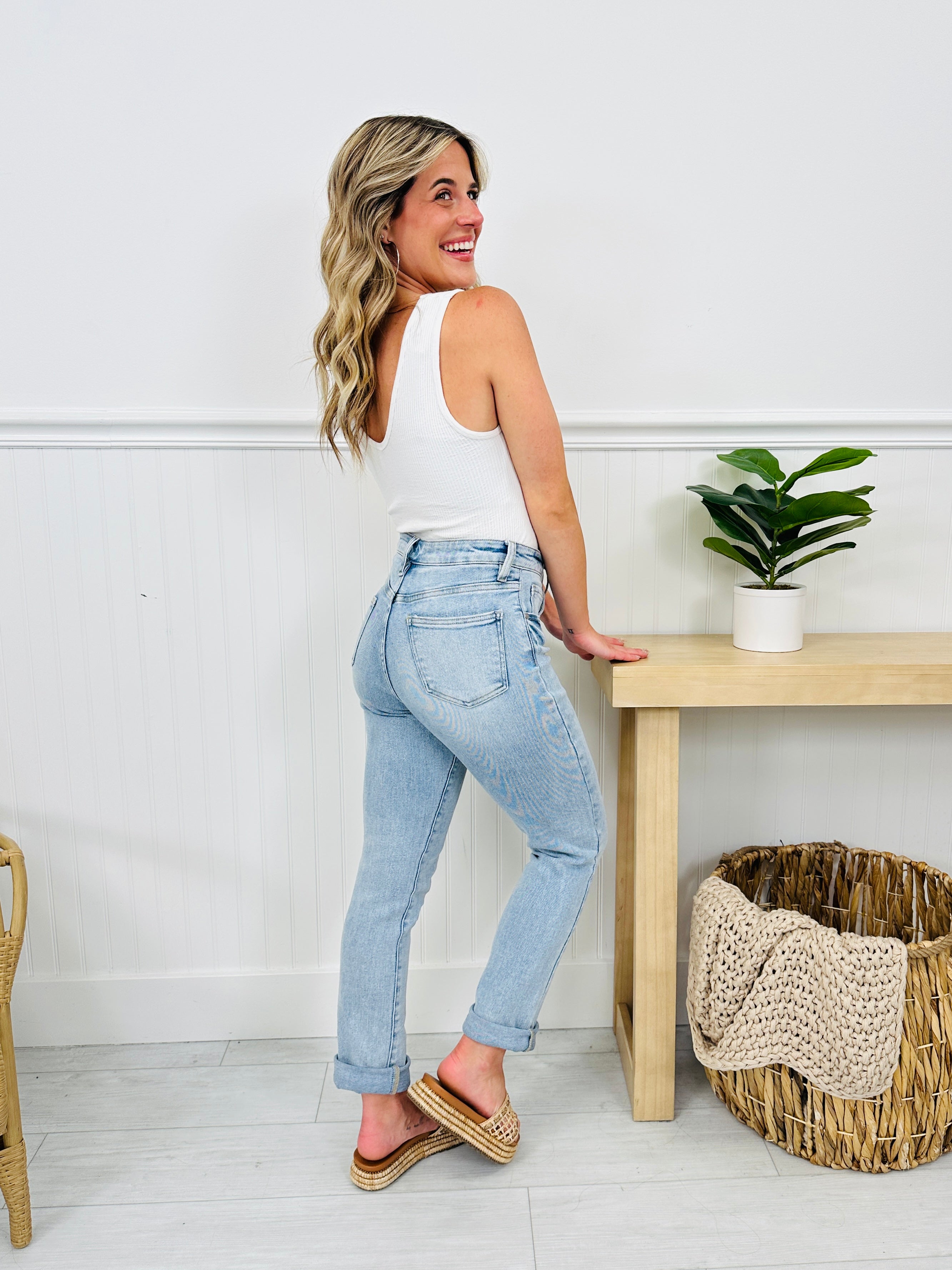 Mom Life MOCO Exclusive Design Mom Jeans With Tummy Control