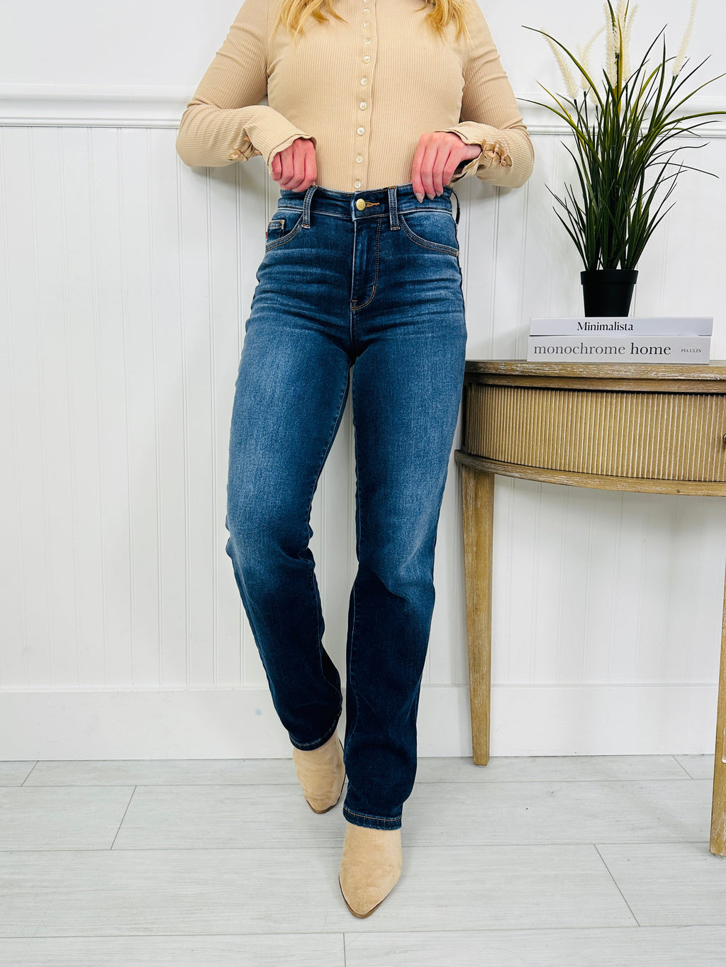 Judy Blue Snug in Style Thermal Straight Jeans