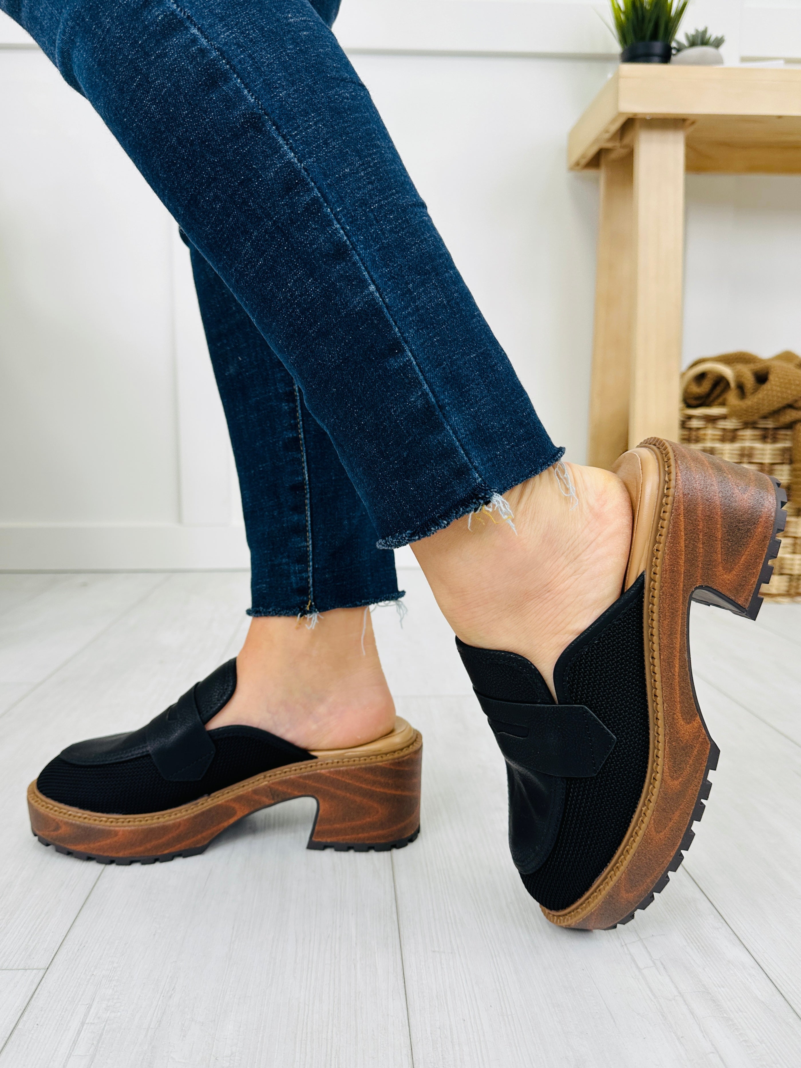 Slip Into Power Clogs in Black
